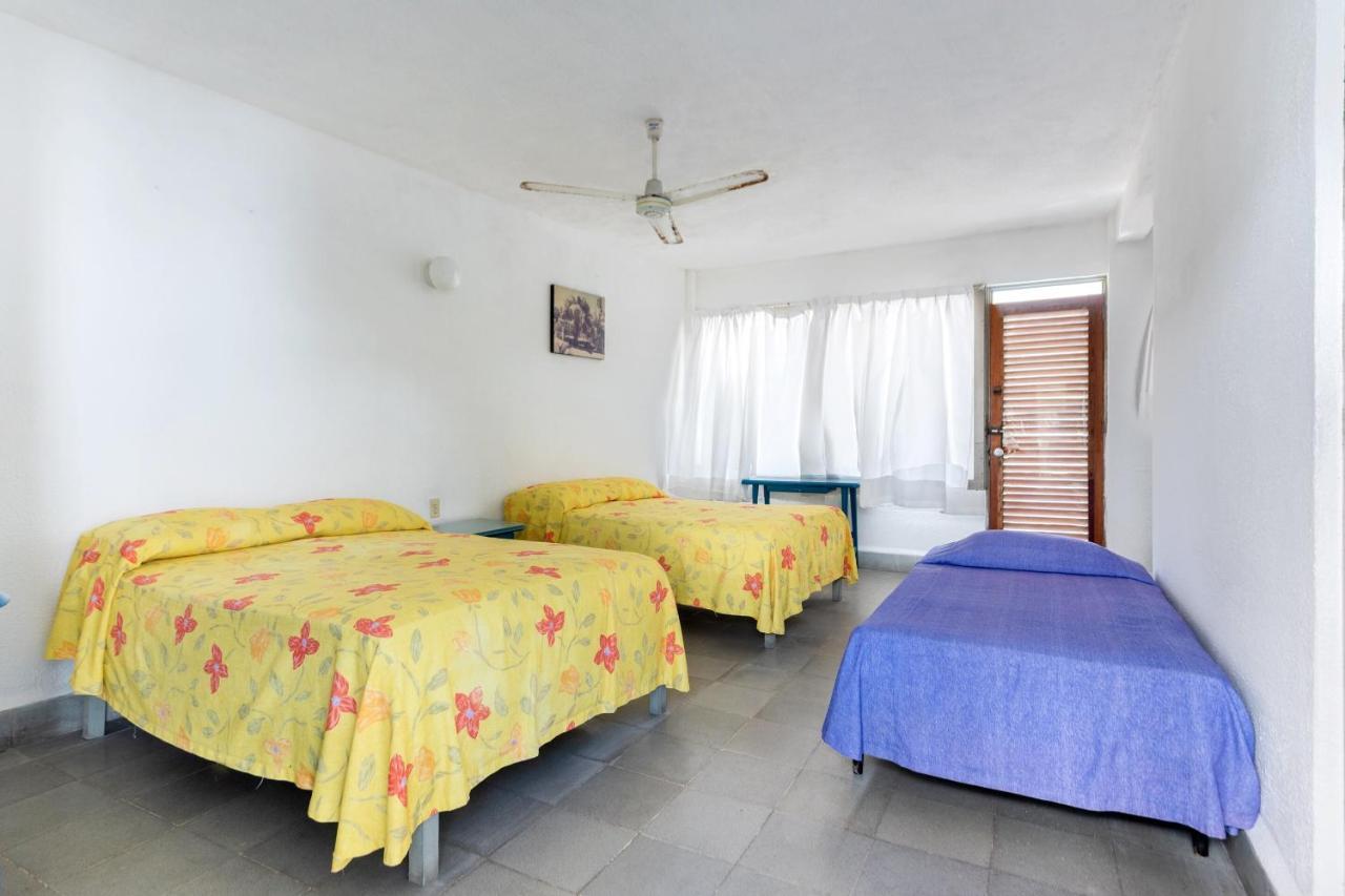Oyo Hotel Belmar,Caleta, أكابولكو المظهر الخارجي الصورة